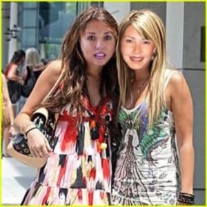 Meet your Posher, Brenda